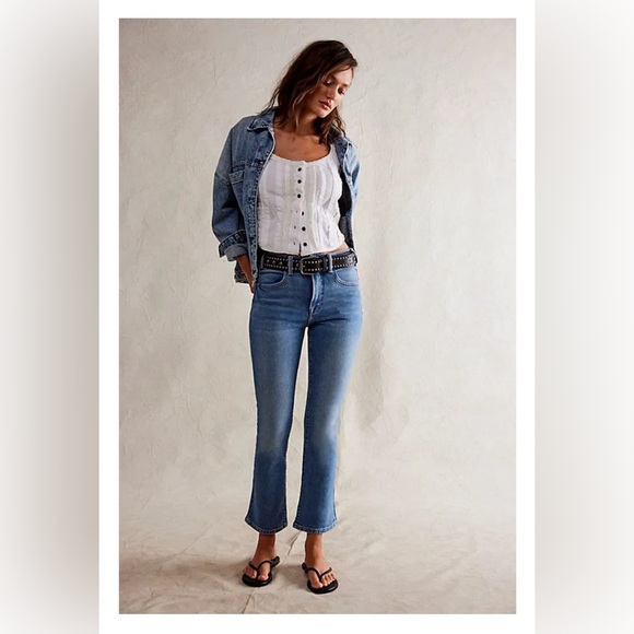🥳HP🥳 We The Free by Free People Low Maintenance Mid Rise Crop Boot Vintage Jean - Picture 2 of 11